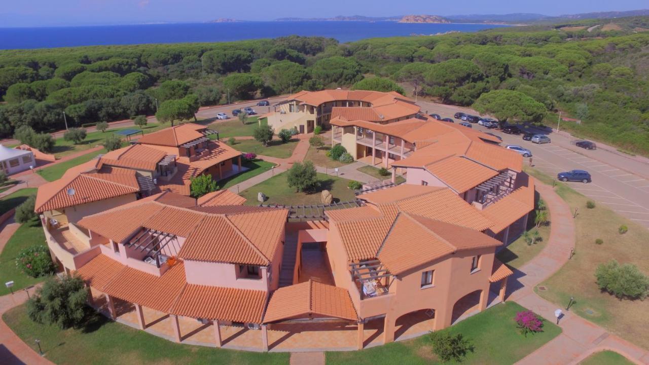 Borgo Dei Pescatori Hotel Aglientu Exterior foto