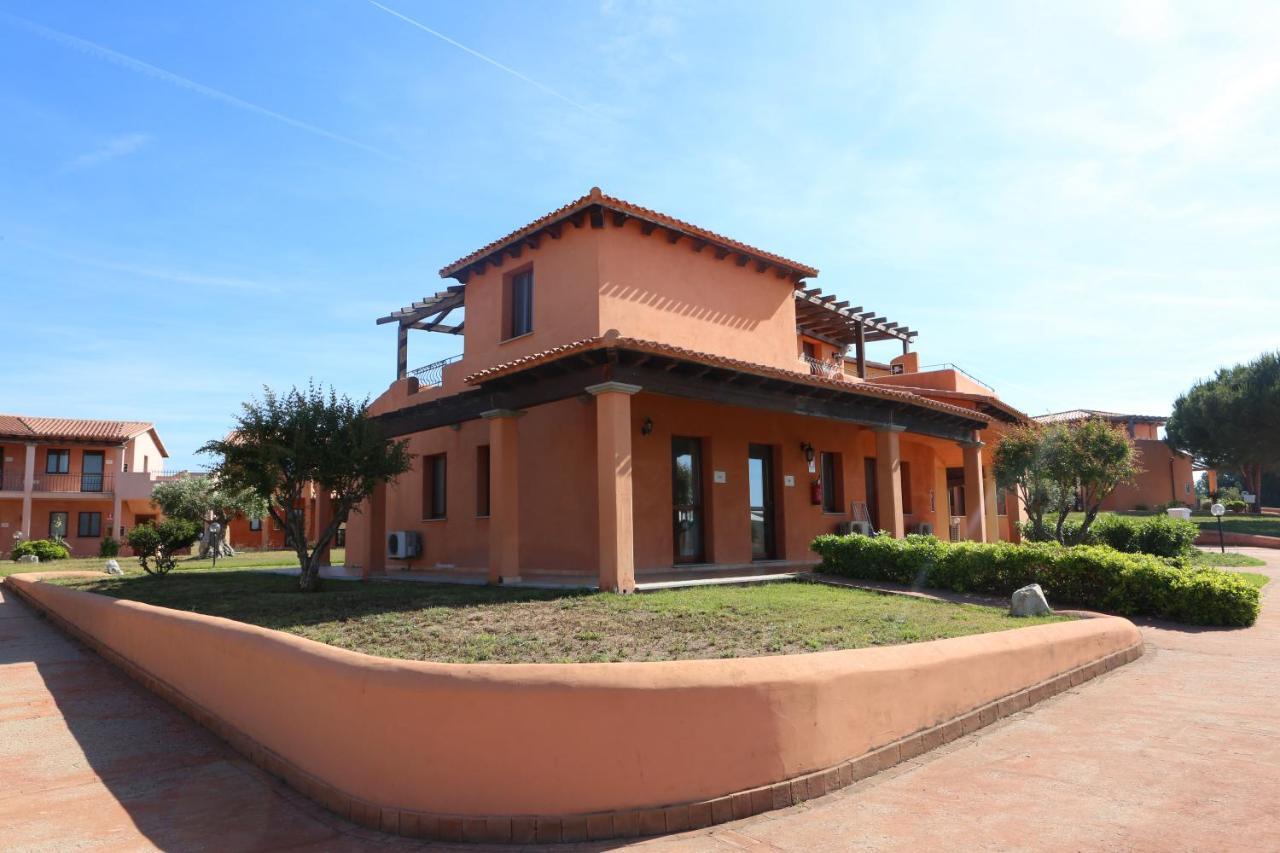 Borgo Dei Pescatori Hotel Aglientu Exterior foto