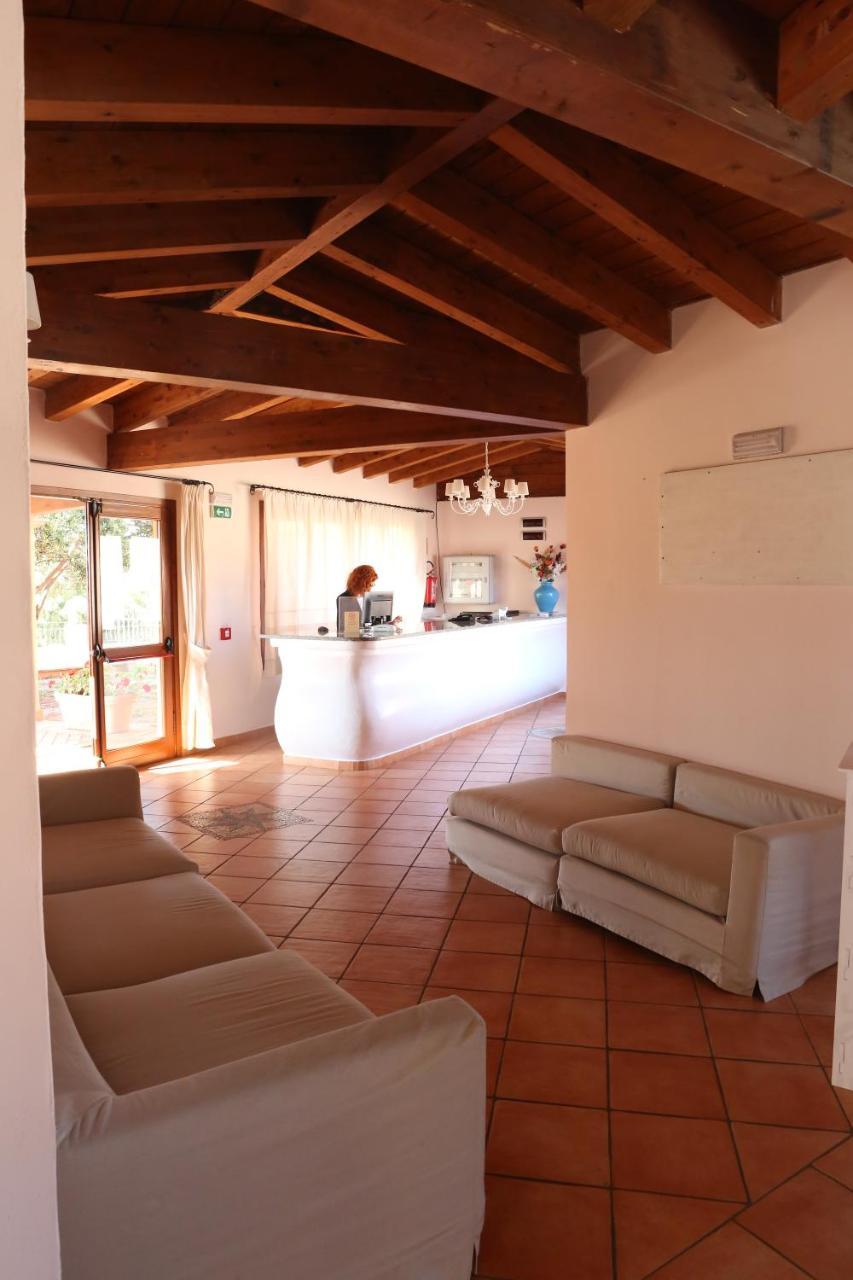 Borgo Dei Pescatori Hotel Aglientu Exterior foto