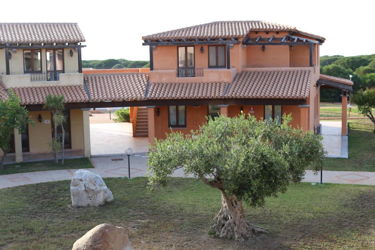 Borgo Dei Pescatori Hotel Aglientu Exterior foto